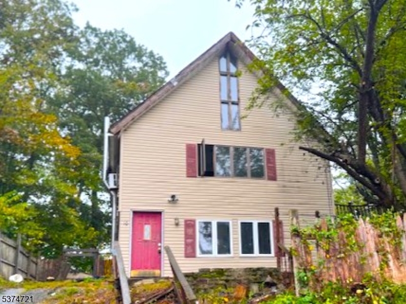 Lake Neepaulin - Residential