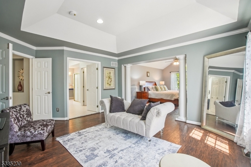 Hunterdon Chase - Residential