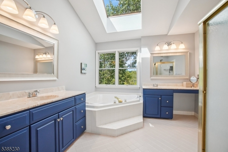 Hunterdon Chase - Residential