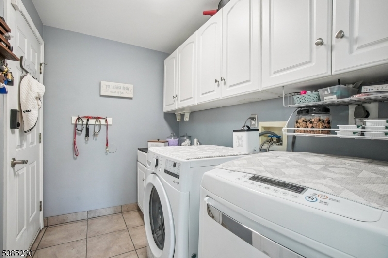 Hunterdon Chase - Residential