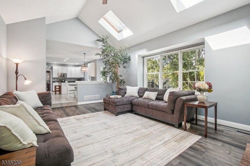 Hunterdon Chase - Residential