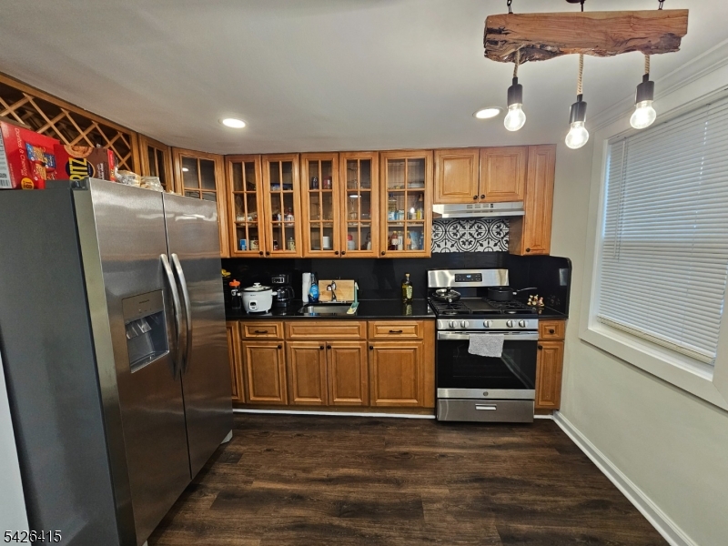 Woods End Condominiums - Residential