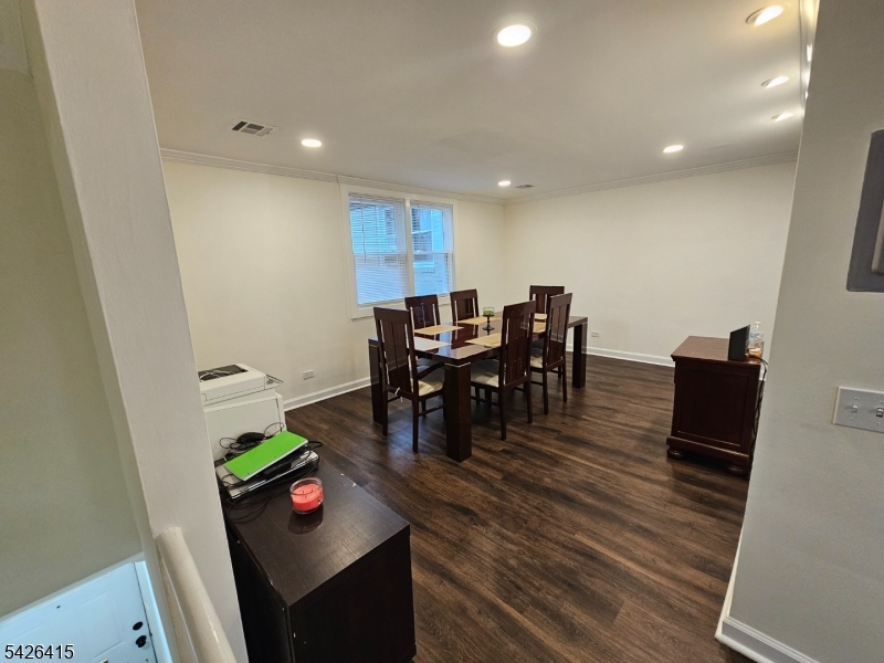 Woods End Condominiums - Residential