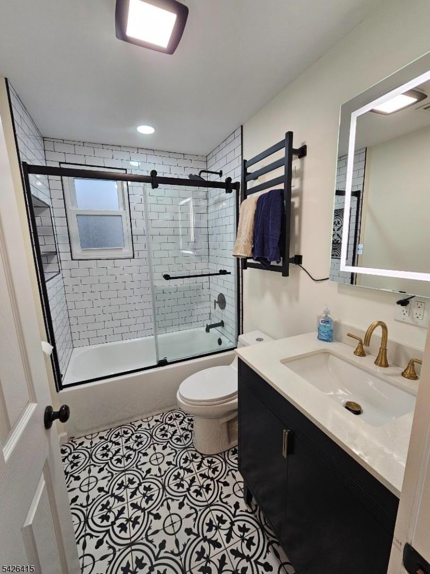 Woods End Condominiums - Residential