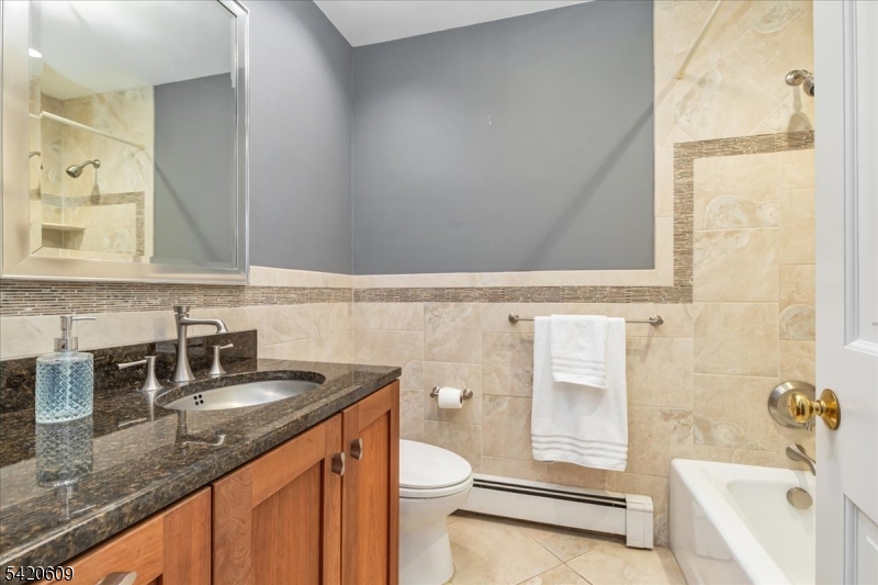 Teetertown Ravine - Residential