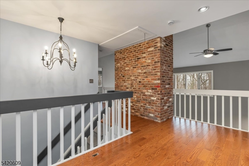 Teetertown Ravine - Residential