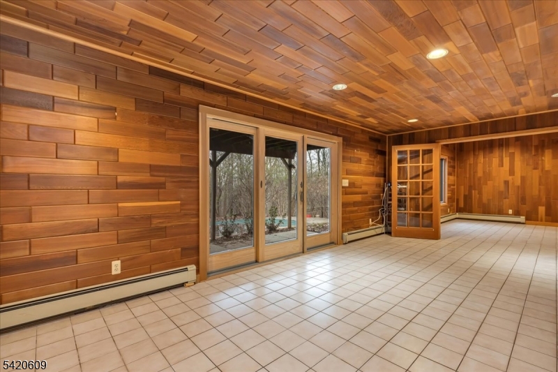 Teetertown Ravine - Residential