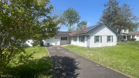MLS: 3960870