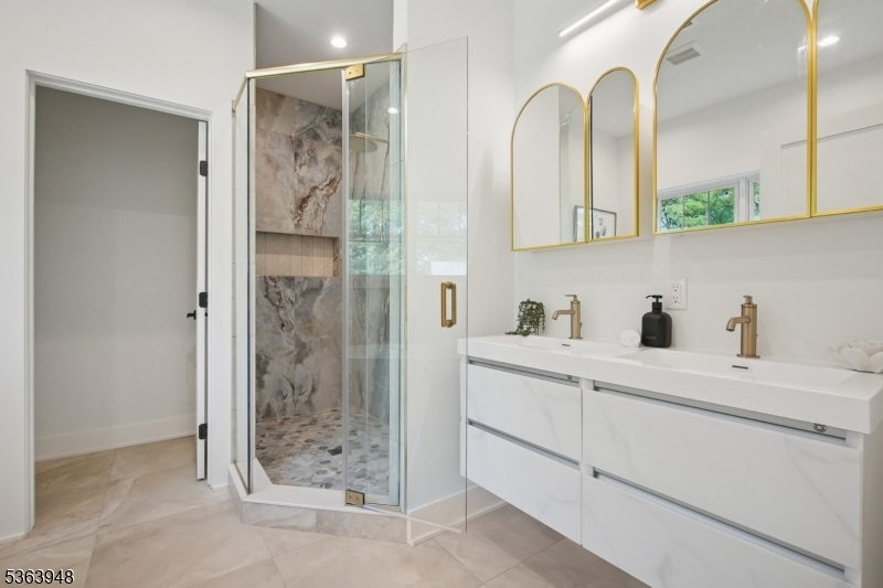 Harrison - Residential