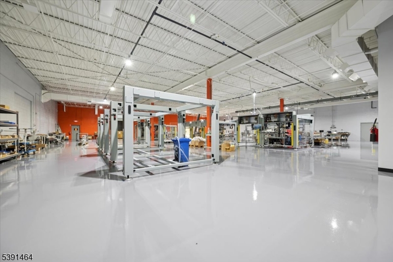 Branchburg Twp., New Jersey 08876, United States, ,Residential,Active,230038