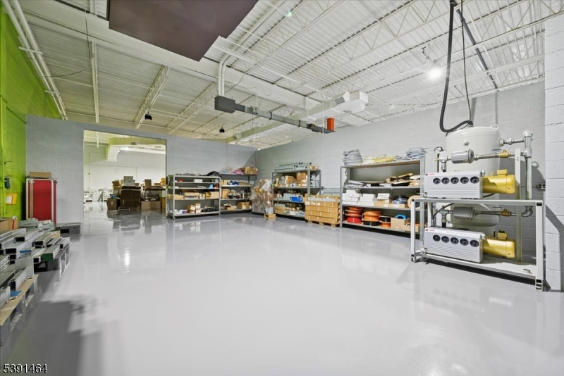 Branchburg Twp., New Jersey 08876, United States, ,Residential,Active,230038