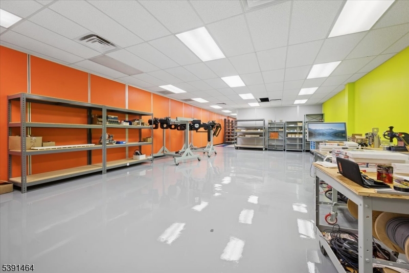 Branchburg Twp., New Jersey 08876, United States, ,Residential,Active,230038