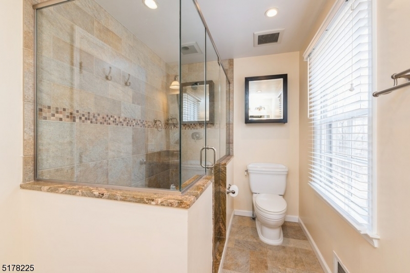 Rolling Hill at Skyline - Residential