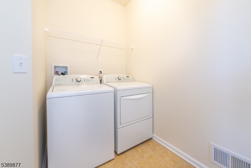 Morris Chase - Residential Lease