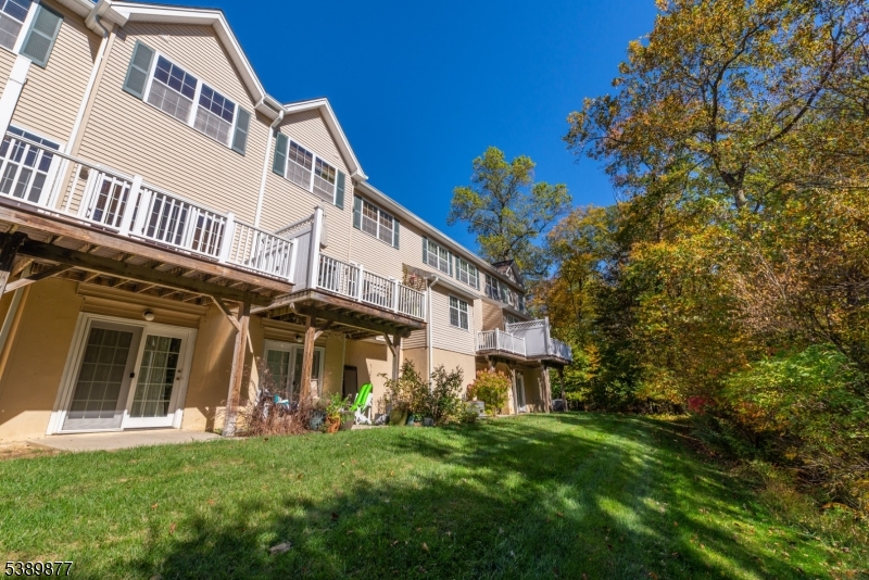 Morris Chase - Residential Lease