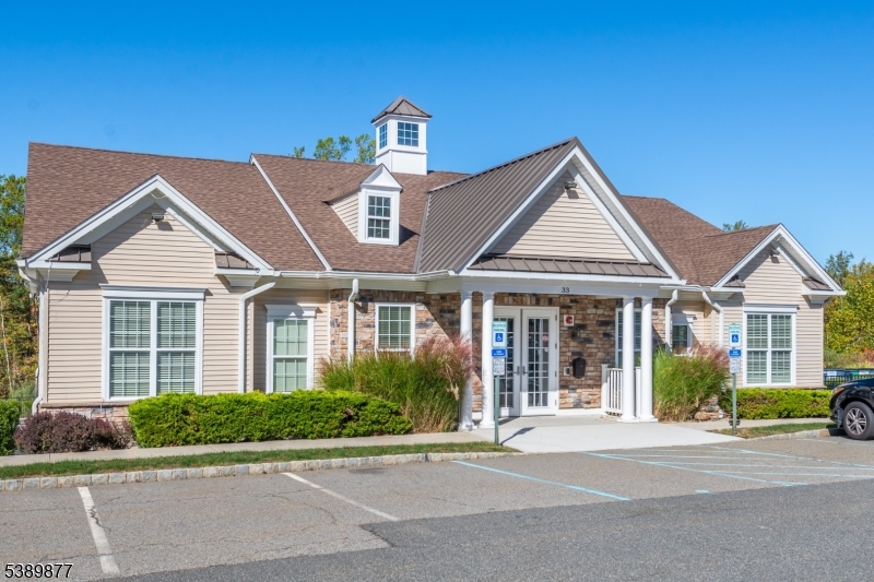 Morris Chase - Residential Lease