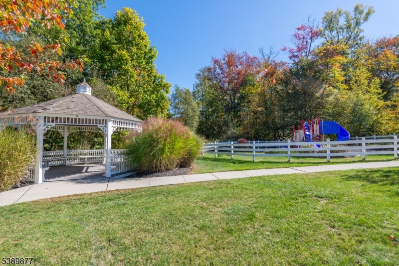 Morris Chase - Residential Lease