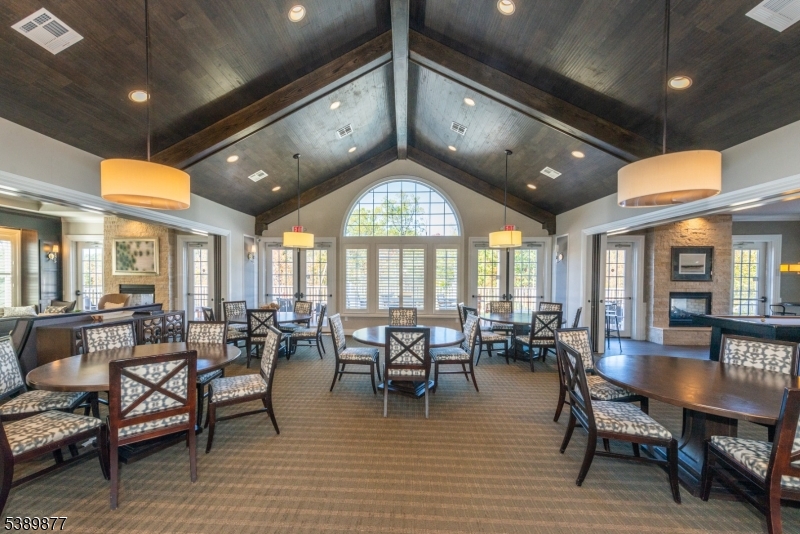 Morris Chase - Residential Lease