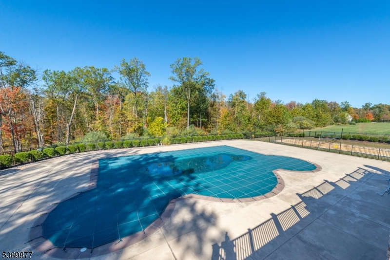 Morris Chase - Residential Lease