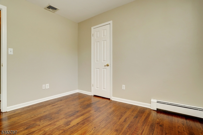 Ledgewood - Residential