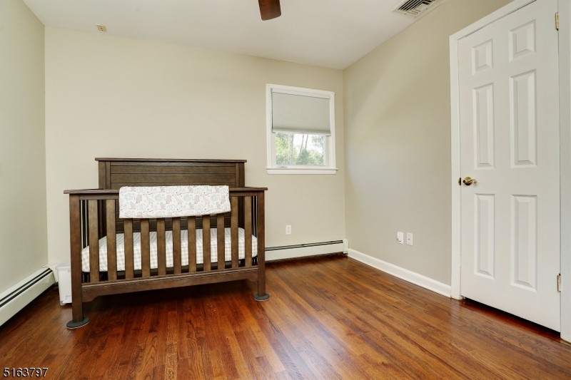 Ledgewood - Residential