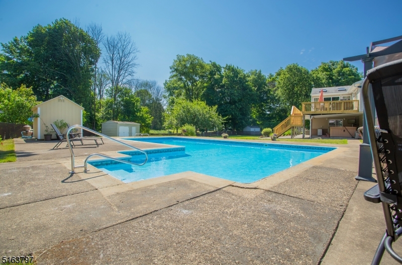 Ledgewood - Residential