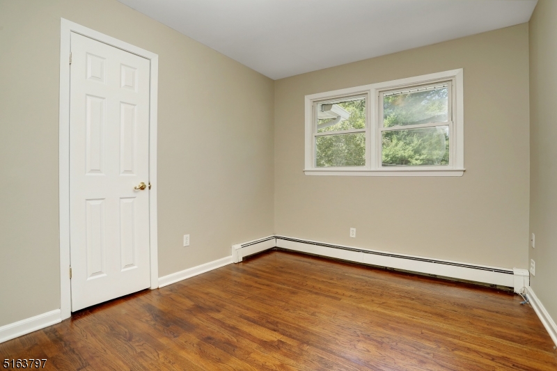 Ledgewood - Residential