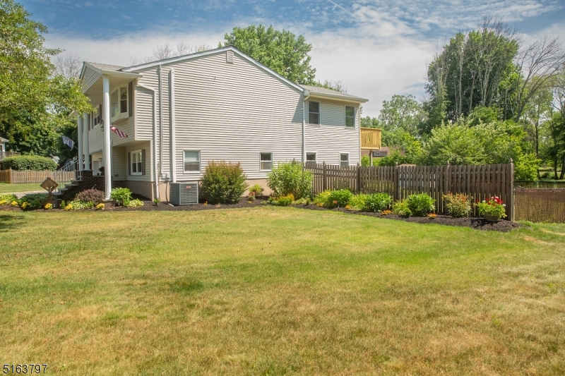 Ledgewood - Residential