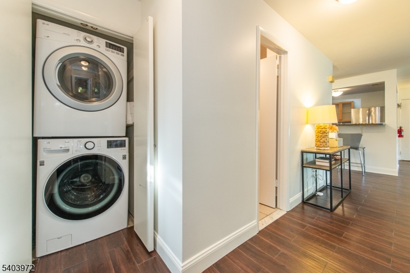 SLEEPY HOLLOW - Residential