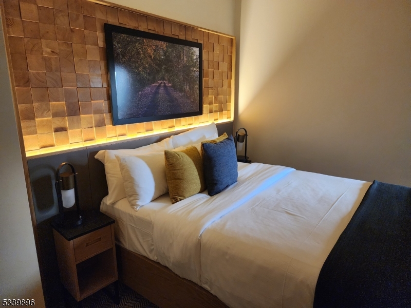 Crystal Springs - Residential