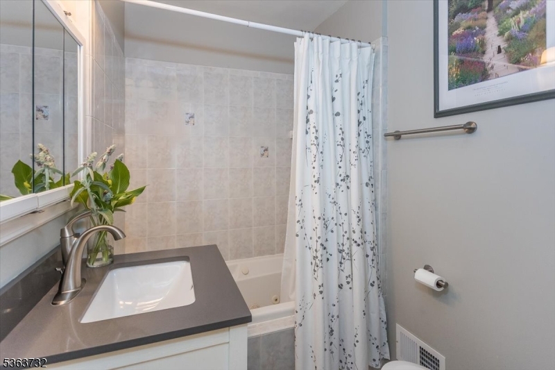 Lake Iliff - Residential