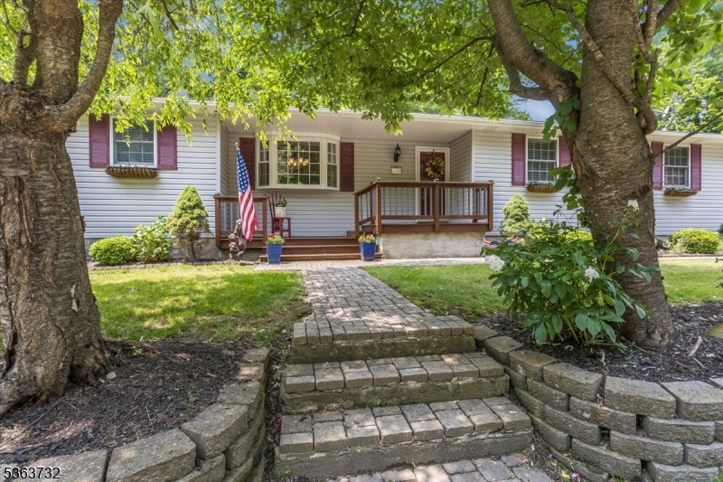 Lake Iliff - Residential