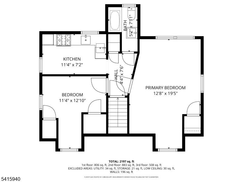 Main image without alt text