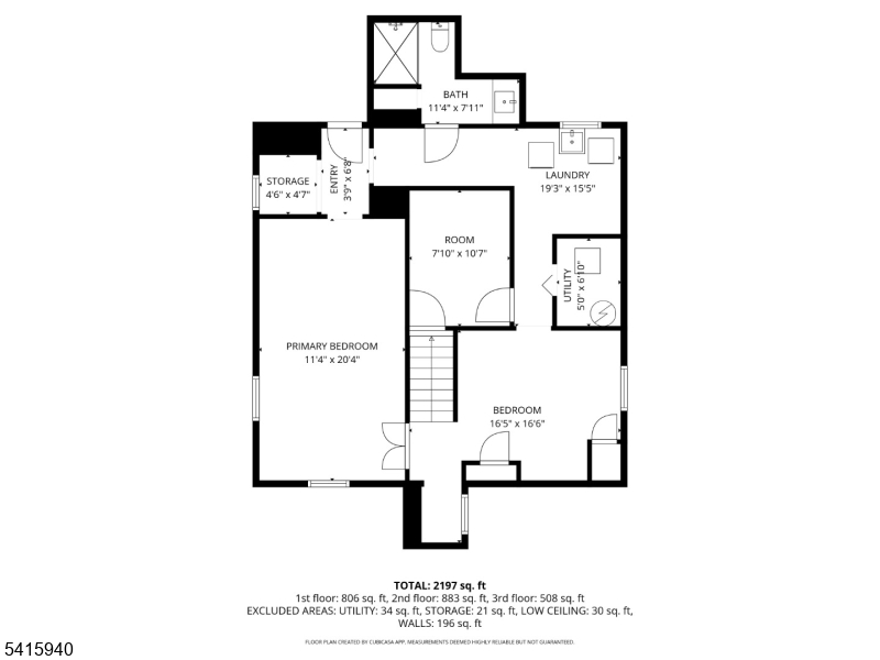 Main image without alt text