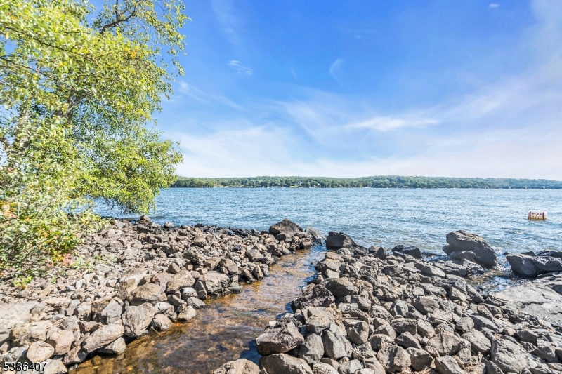 Elba Point - Residential