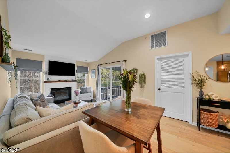 Overlook at Lopatcong - Residential