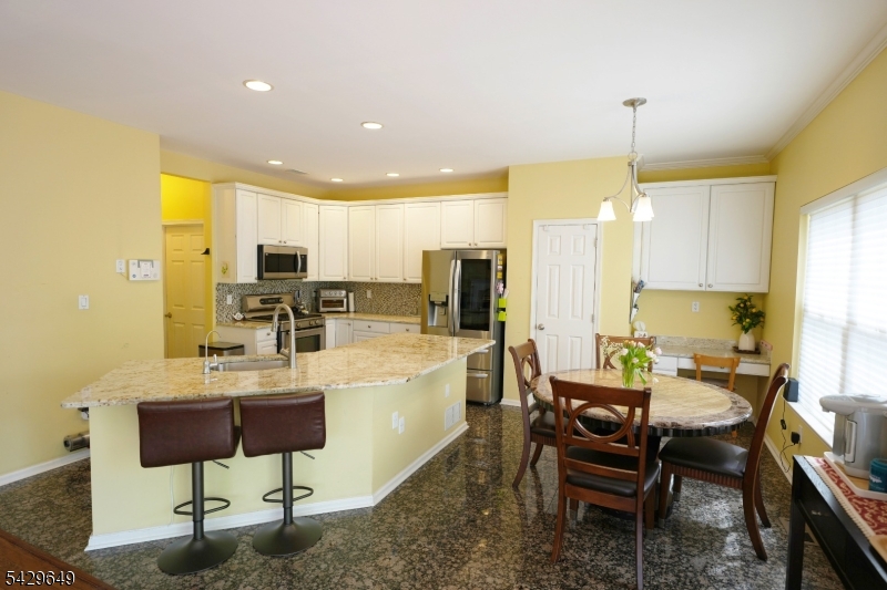 Raddcliff Village - Residential