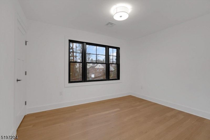 Upper Washington - Residential