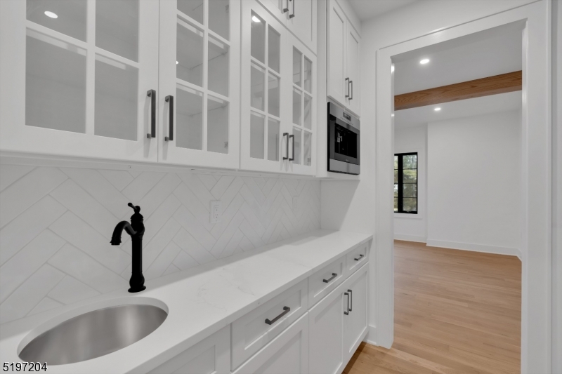 Upper Washington - Residential