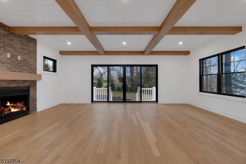 Upper Washington - Residential