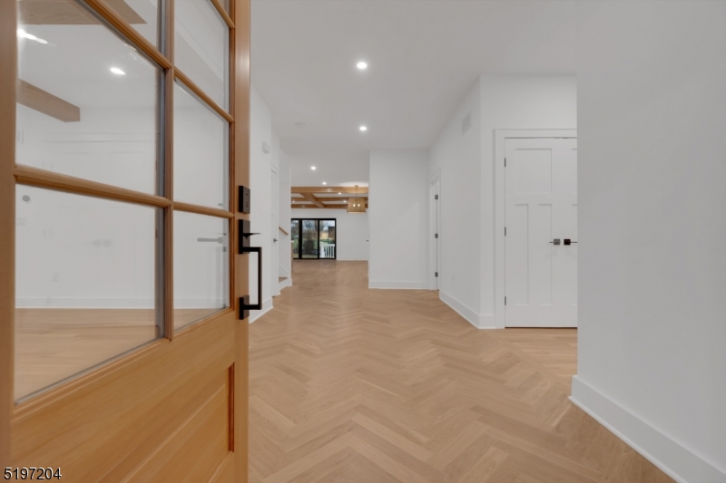 Upper Washington - Residential