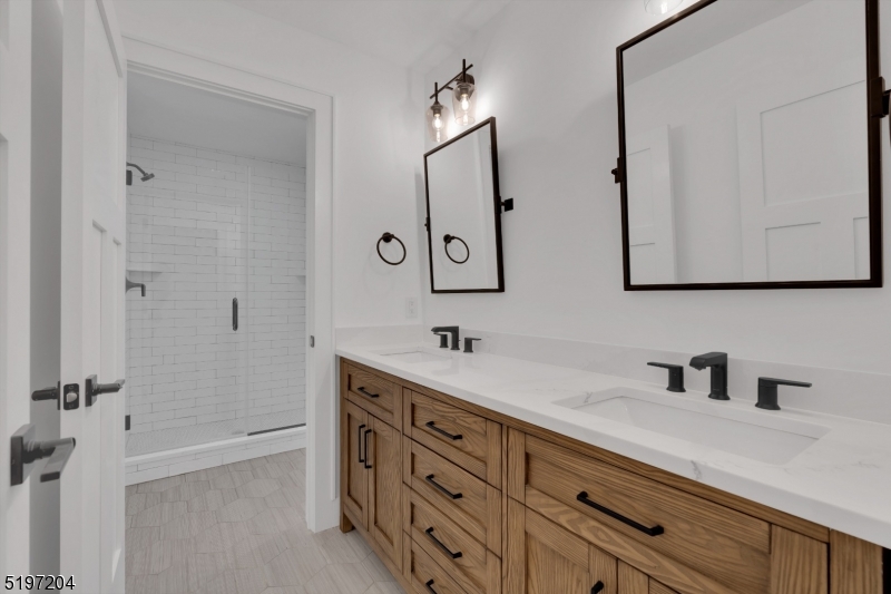 Upper Washington - Residential