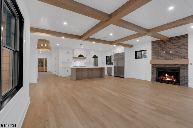 Upper Washington - Residential