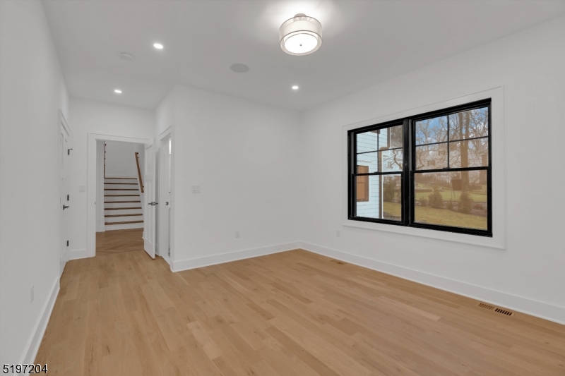 Upper Washington - Residential