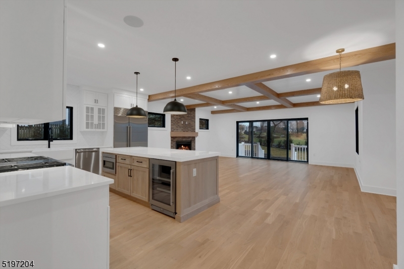 Upper Washington - Residential