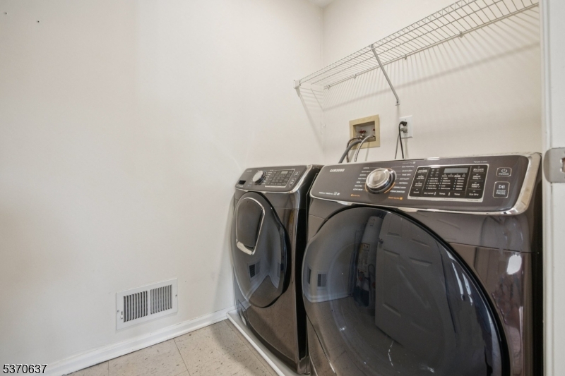 Rose Arbor - Residential Lease