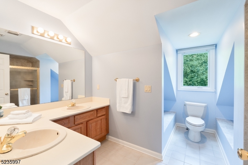 The Summmit - Residential