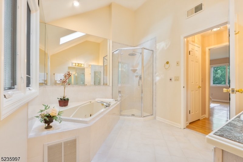 The Summmit - Residential