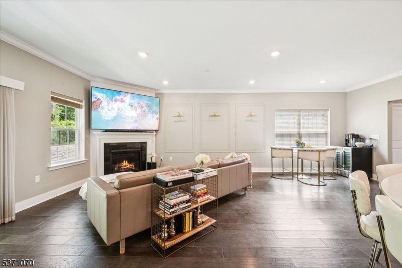 COLLECTION AT MORRIS PLAINS - Residential