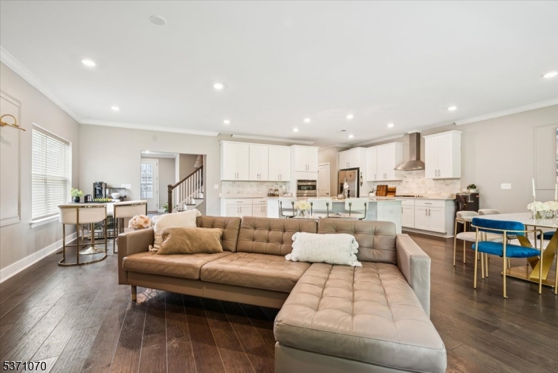 COLLECTION AT MORRIS PLAINS - Residential